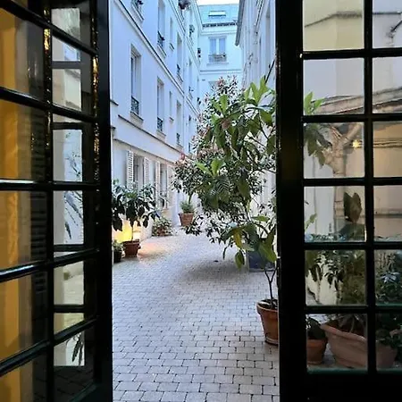 Apartman Cosy Near Eiffel Tower Párizs